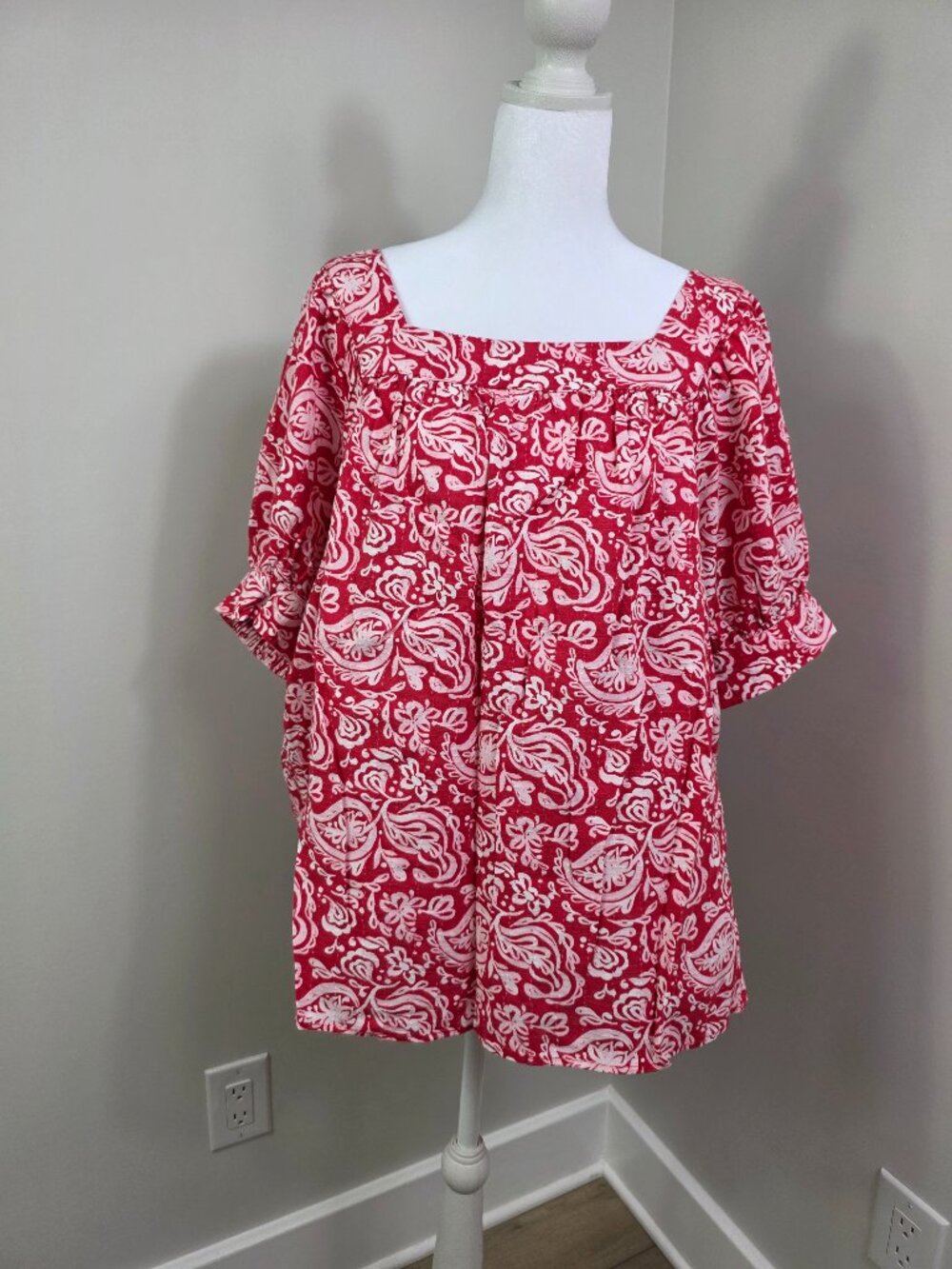 Lane Bryant Women's Top Size 14/16 Red White Paisley Peasant Top Cottagecore